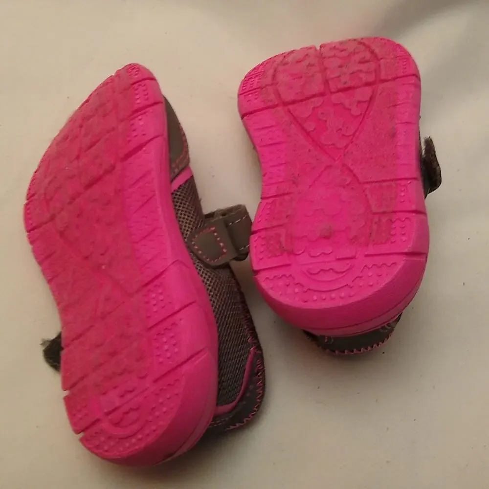 Carter's girls pink Maryjane loafers. Size 7